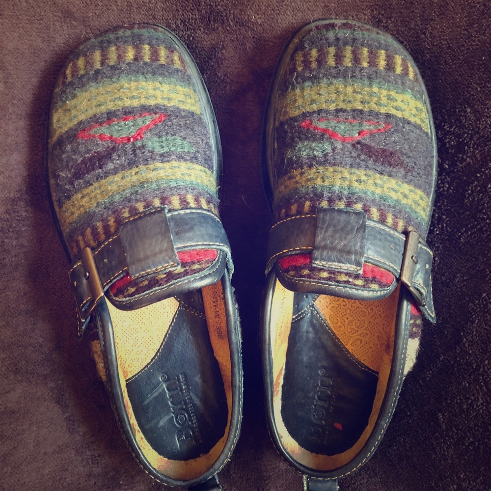 BORN WOVEN HANDCRAFTED SHOES EXCELLENT CONDITION